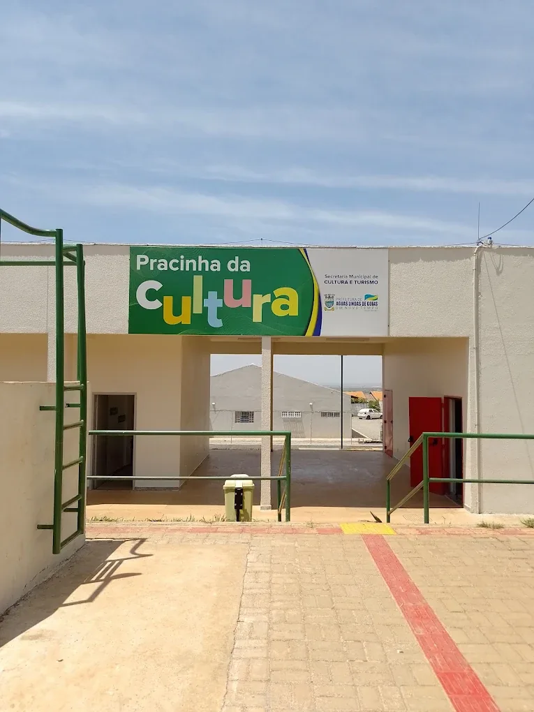 Fachada da Pracinha da Cultura